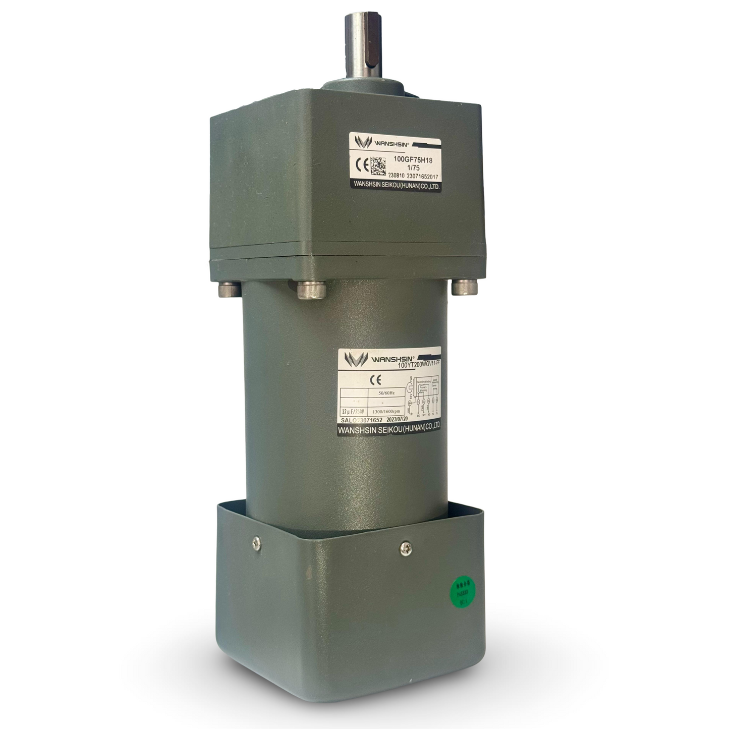 Motorreductor industrial trifásico 200W, 120 rpm, 15:1, 220/440v
