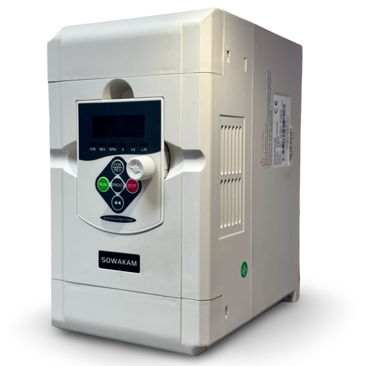 Variador de frecuencia profesional 7.5 HP, 220v, 2 a 3 fases